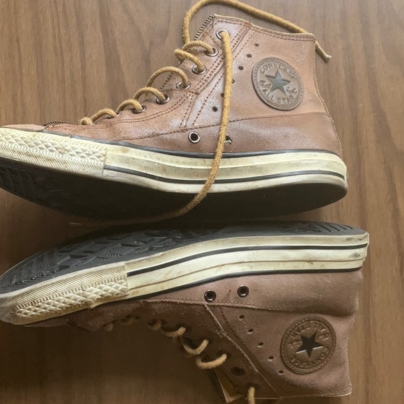 Distressed leather Converse All Star High Tops - Picture 2 of 4